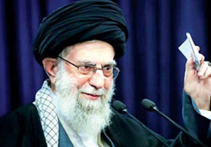 خامنئي: إمريكا تسعى لاستعادة هيمنتها على إيران