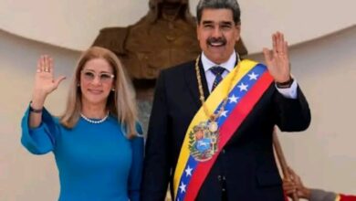 اختطاف رئيس فنزويلا وزوجته على يد الامريكان