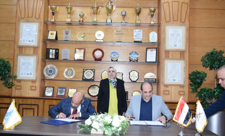 نائب رئيس جامعة بنها تشهد توقيع بروتوكول تعاون مشترك بين الجامعة وشركة إيلاف للترجمة نائب رئيس جامعة بنها تشهد توقيع بروتوكول تعاون مشترك بين الجامعة وشركة إيلاف للترجمة