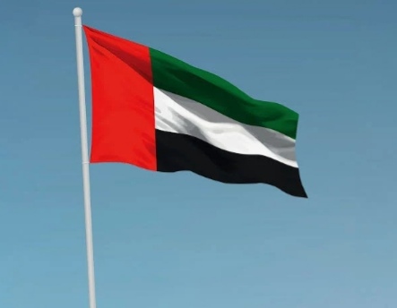 الخارجيه الاماراتيه٠٠تعلن عدم استخدام مجالها الجوي ضد إيران