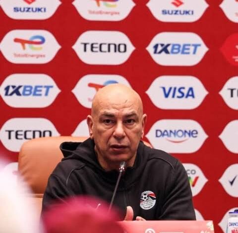 مشادة كلامية بين حسام حسن وصحفيين مغاربة