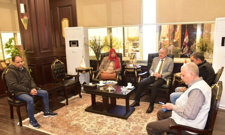 محافظ الأقصر يتابع منظومة التقنين الجديدة وميكنة أملاك الدولة