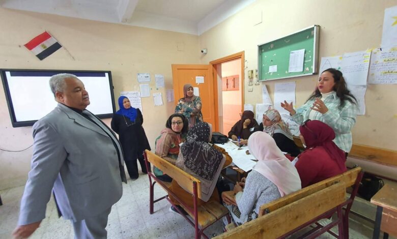 وكيل تعليم الأقصر يتفقد تدريب “أساسيات القيادة المدرسية ” ورياض الأطفال