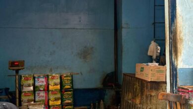 وكيل وزارة التموين بالقليوبية: ضبط ٦٠٠ لتر زيت طعام بدون بيانات و مجهولين المصدر بشبين القناطر