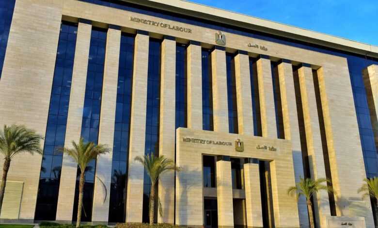 الأحد المقبل .. افتتاح ملتقى توظيفى لتوفير 1700فرصة عمل بالسويس الأحد المقبل .. افتتاح ملتقى توظيفى لتوفير 1700فرصة عمل بالسويس