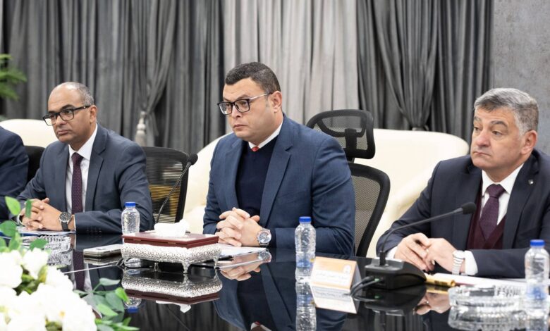 وزيرا الإنتاج الحربي والإسكان يتابعان تنفيذ مشروعات «حياة كريمة»