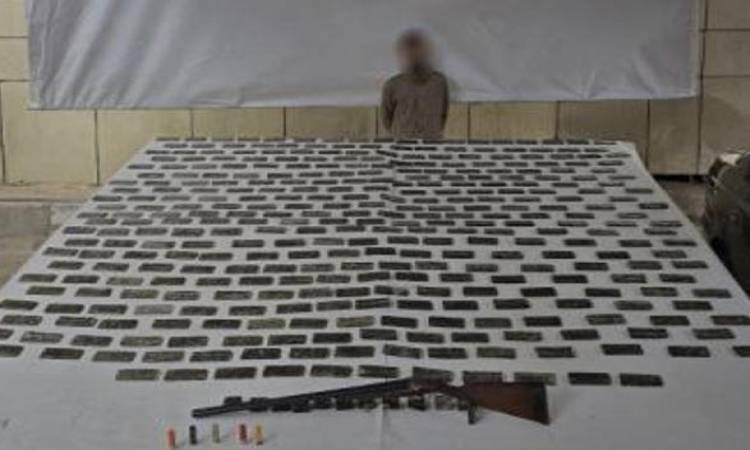 مصرع 4 عناصر إجرامية وضبط طن مخدرات و59 سلاحا بالدقهلية والمنوفية مصرع 4 عناصر إجرامية وضبط طن مخدرات و59 سلاحا بالدقهلية والمنوفية