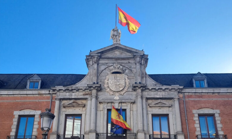 الخارجية الإسبانية تستدعي السفير الإيراني احتجاجا على قمع المظاهرات بطهران الخارجية الإسبانية تستدعي السفير الإيراني احتجاجا على قمع المظاهرات بطهران