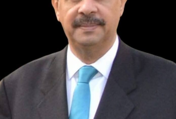 محافظ سوهاج يوجه بوضع ” باركود ” رخصة البناء على البانر التعريفي للمبنى بجميع مراكز المحافظة