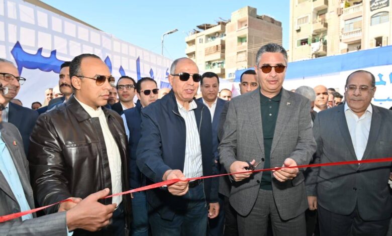 وزير التموين والتجارة الداخلية ومحافظ المنيا يتفقدان مصنع سكر أبو قرقاص وزير التموين والتجارة الداخلية ومحافظ المنيا يتفقدان مصنع سكر أبو قرقاص