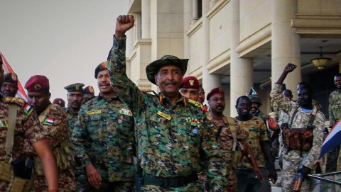 البرهان يعلن فتح الطريق إلى مدينة كادوقلي وفك الحصار