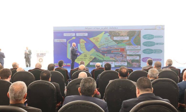 وزير النقل من دمياط: «تحيا مصر 1» نقطة تحول في صناعة النقل البحري وزير النقل من دمياط: «تحيا مصر 1» نقطة تحول في صناعة النقل البحري