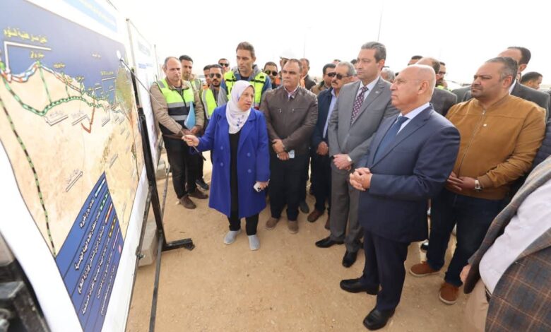 كامل الوزير يقود تطوير الشريان الساحلي: 800 كم لربط موانئ المتوسط وتعزيز التنمية كامل الوزير يقود تطوير الشريان الساحلي: 800 كم لربط موانئ المتوسط وتعزيز التنمية