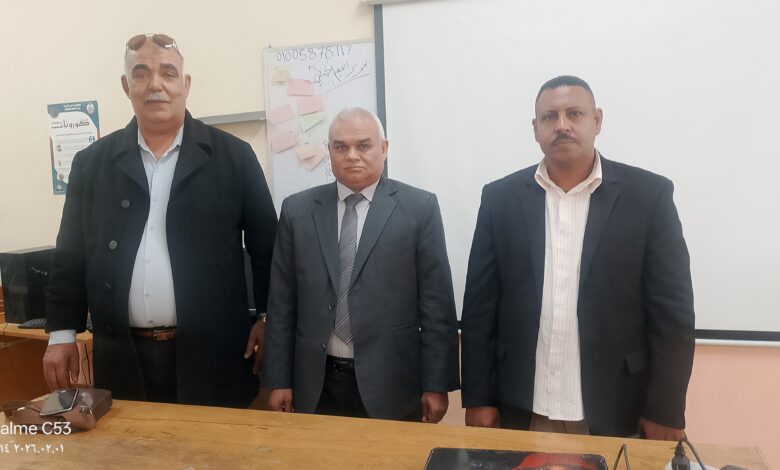 مدير عام المواد الثقافية ومدير ادارة التدريب يتفقدان فاعليات اليوم الثاني لبرنامج الذكاء الاصطناعي بأزهر سوهاج مدير عام المواد الثقافية ومدير ادارة التدريب يتفقدان فاعليات اليوم الثاني لبرنامج الذكاء الاصطناعي بأزهر سوهاج