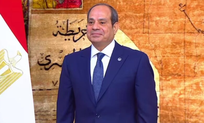 السيد الرئيس يؤكد للمحافظين الجدد ان المواطن أولاً.. والحسم في مواجهة التعديات والمخالفات السيد الرئيس يؤكد للمحافظين الجدد ان المواطن أولاً.. والحسم في مواجهة التعديات والمخالفات