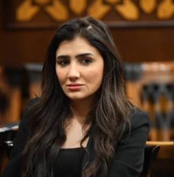 وفاة الأب فى «الست موناليزا» ينقلب إلى واقع مى عمر