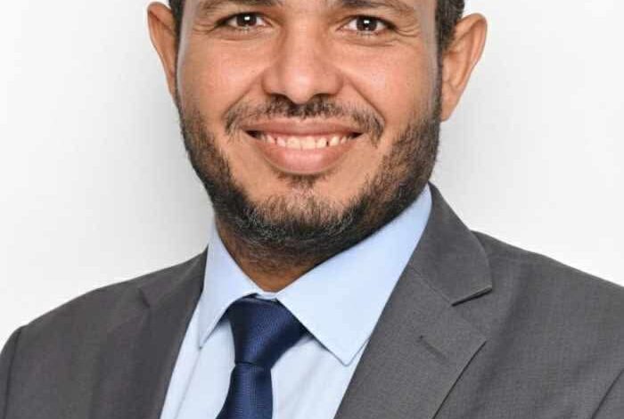 هل فاقد الشيء يعطيه؟