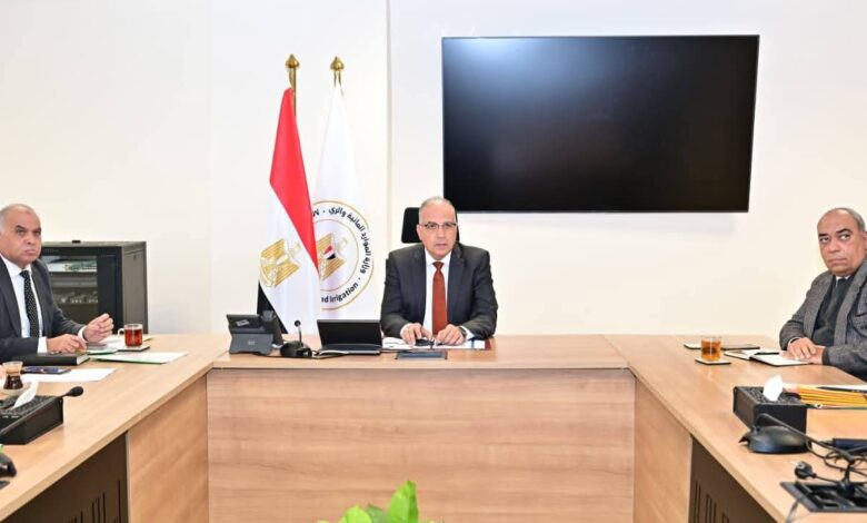 وزير الري يتابع تنفيذ المرحلة الثانية لبرنامج إدارة مياه دلتا النيل ويوجه بإعداد رؤية شاملة لتطوير توزيع المياه وإدارة الأصول وزير الري يتابع تنفيذ المرحلة الثانية لبرنامج إدارة مياه دلتا النيل ويوجه بإعداد رؤية شاملة لتطوير توزيع المياه وإدارة الأصول