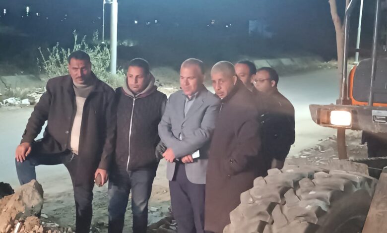 رئيس مياه الفيوم يقود إصلاح عاجل لخط طرد بأبو كساه