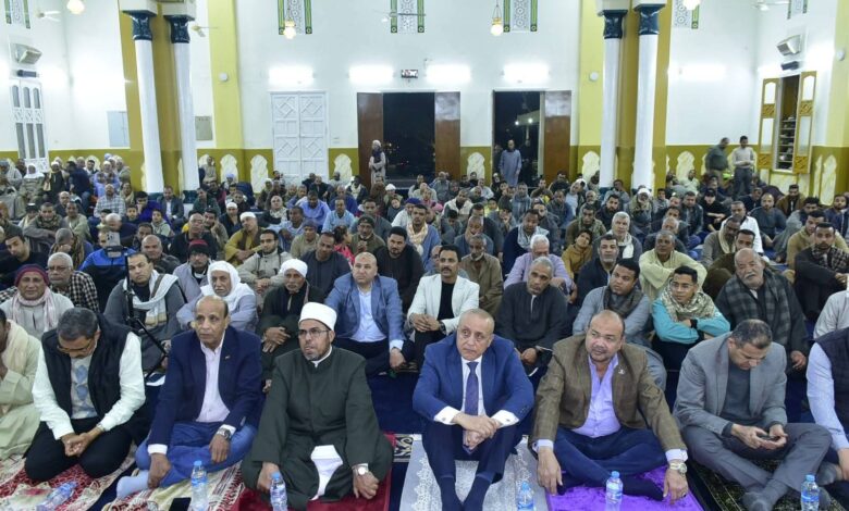 محافظ الأقصر يشهد الإحتفال بليلة النصف من شعبان