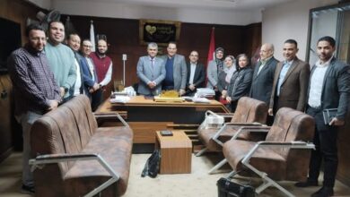 وكيل صحة المنيا يستقبل نخبة من أطباء القطاع الخاص لتعزيز تنمية الأسرة والصحة الإنجابية