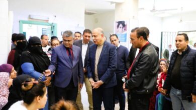 محافظ المنيا يتفقد الوحدة الصحية بقرية تلة لمتابعة الخدمات الصحية استعدادًا لتطبيق التأمين الصحي الشامل