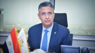 وزير التموين يعلن انه لا مساس بسعر رغيف الخبز البلدي المدعم