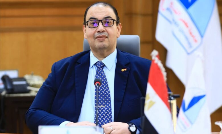 رئيس جامعة كفر الشيخ يهنئ الصحفيين والإعلاميين بحلول عيد الفطر المبارك