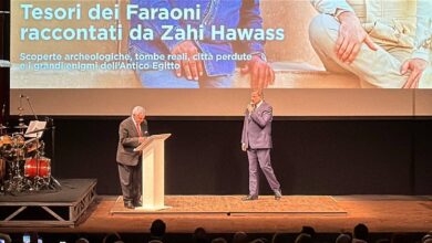 زاهي حواس يروج للسياحة المصرية من قلب العاصمة الإيطالية