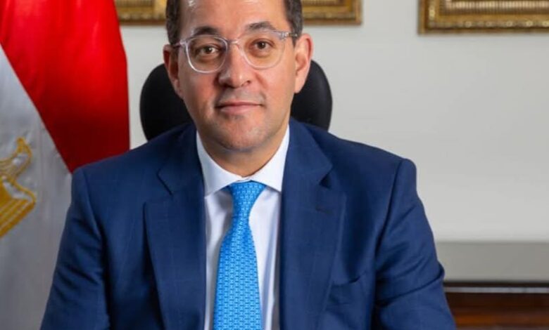 وزيرالمالية: إتاحة موارد مالية كافية ومستمرة لتلبية الاحتياجات الأساسية للمواطنين