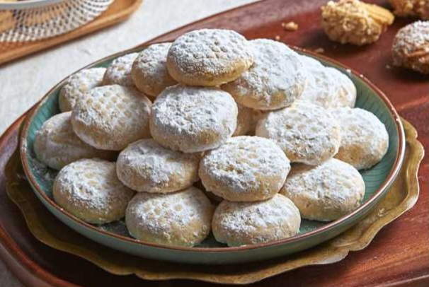 أسهل طريقة لعمل كحك بيتي ناجح