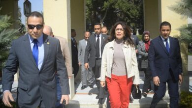 تفاصيل زيارة وزيرة الثقافة لمتحف الفن المصري الحديث