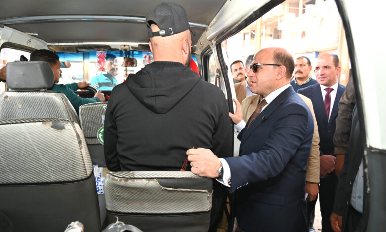 محافظ الغربية يتفقد موقف سمنود في أول أيام العمل عقب إجازة العيد 