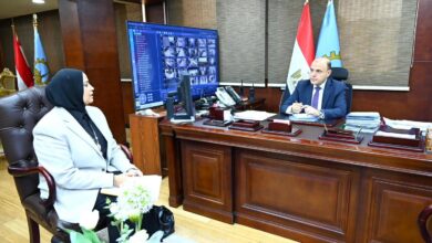 محافظ الغربية يناقش خطة العمل للطب البيطري واستعدادات عيد الفطر