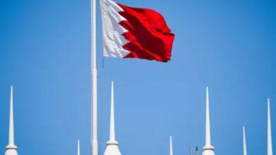 البحرين تعلن اعتراض وتدمير 143 صاروخ و242 مسيرة إيرانية