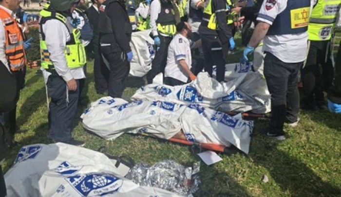 إصابة 4 فلسطينيين بشظايا صواريخ في الضفة الغربية