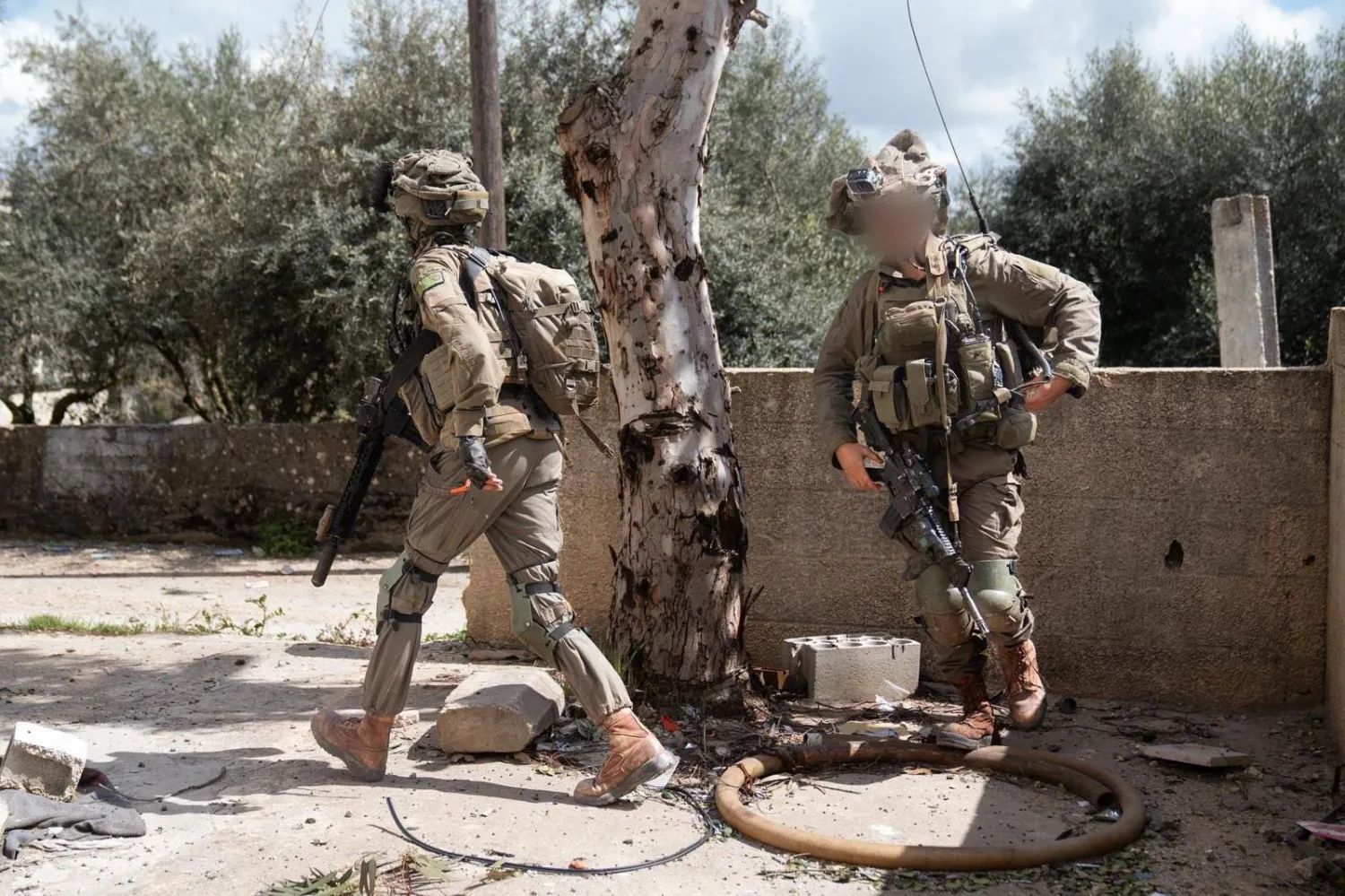 لبنان:غارات إسرائيلية على جنوب وشرق البلاد.. تزامنا مع التفاوض