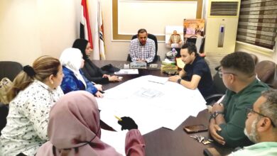 “رئيس مدينة الأقصر” يناقش7مخططات للأحوزة العمرانية