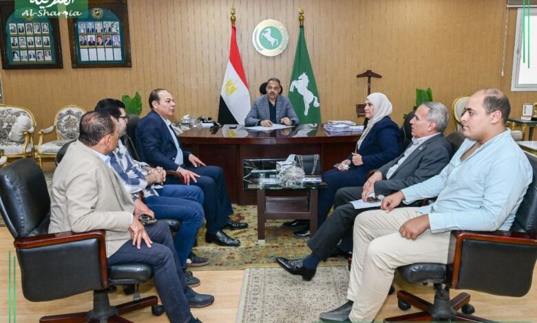  محافظ الشرقية يلتقى  أعضاء البرلمان  لانهاء مطالب المواطنين