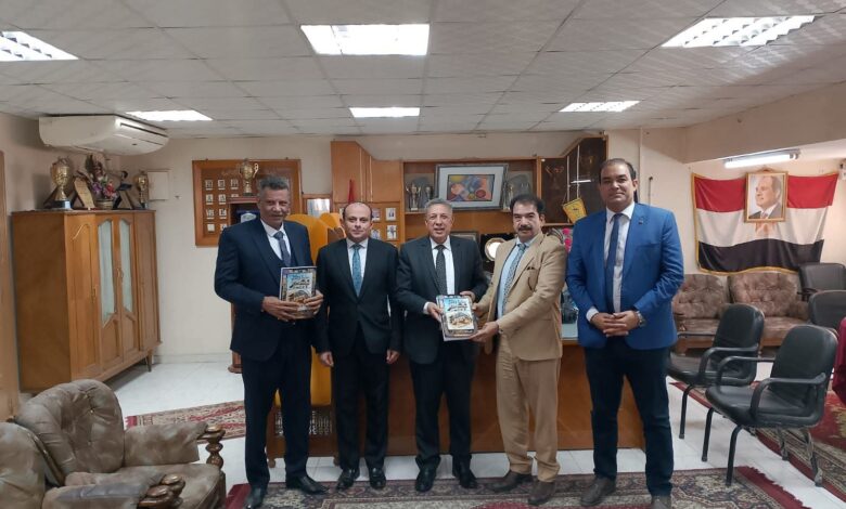 وكيل تعليم البحيرة يستقبل نخبة قيادية وكوكبة من القيادات الأمنية والعلمية والمجتمعية 