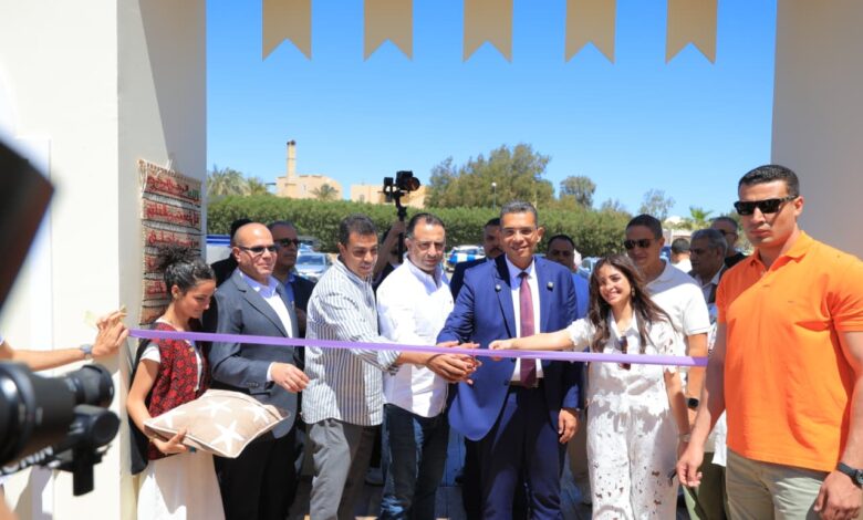 محافظ البحر الأحمر يفتتح النسخة الرابعة من معرض “ديارنا الجونة”  مع احتفالات شم النسيم.برعايه وزيرة التضامن 