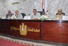 محافظ سوهاج يترأس المجلس التنفيذي ويناقش عدد من الملفات التي تهم المواطنين