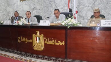 محافظ سوهاج يترأس المجلس التنفيذي ويناقش عدد من الملفات التي تهم المواطنين