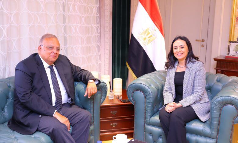 وزيرة التضامن الاجتماعي تلتقي رئيس المجلس القومي لحقوق الإنسان