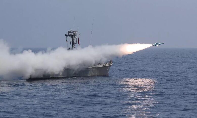  الحرس الثوري الإيراني يهاجم سفينة ثالثة في مضيق هرمز