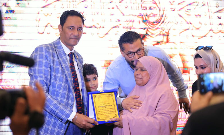 عشر سنوات من الوفاء.. أشمون تحتفي بالأمهات المثاليات