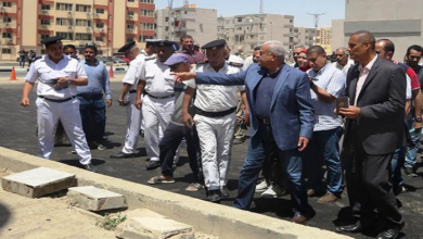 محافظ السويس يتفقد تطوير عمارات الدلتا بحي فيصل بالمحافظة