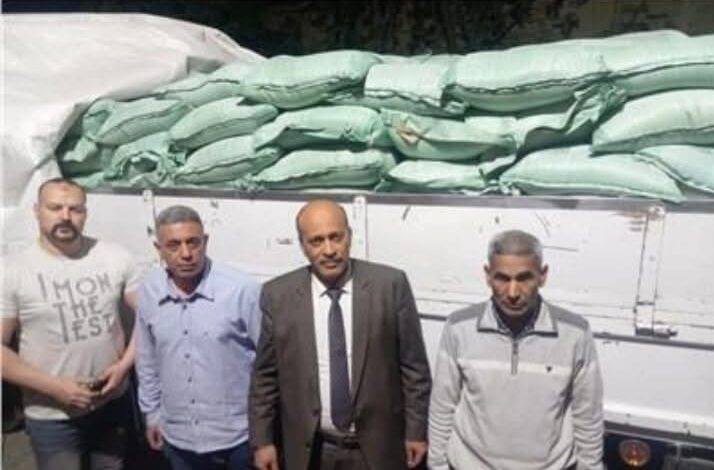 ضبط أطنان من الدقيق المدعم قبل تهريبه للسوق السوداء بالغربية