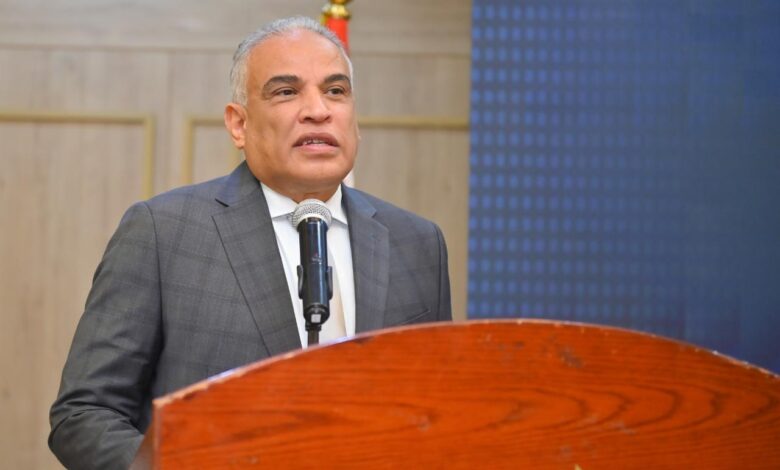 رئيس جامعة طنطا يفتتح المؤتمر الدولي العاشر لكلية التجارة رئيس جامعة طنطا يفتتح المؤتمر الدولي العاشر لكلية التجارة