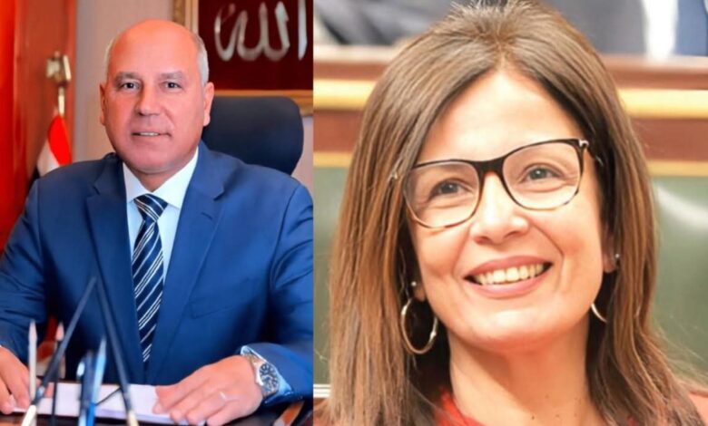 وزارة النقل تشيد بعروض وزارة الثقافة فى محطات مترو الأنفاق